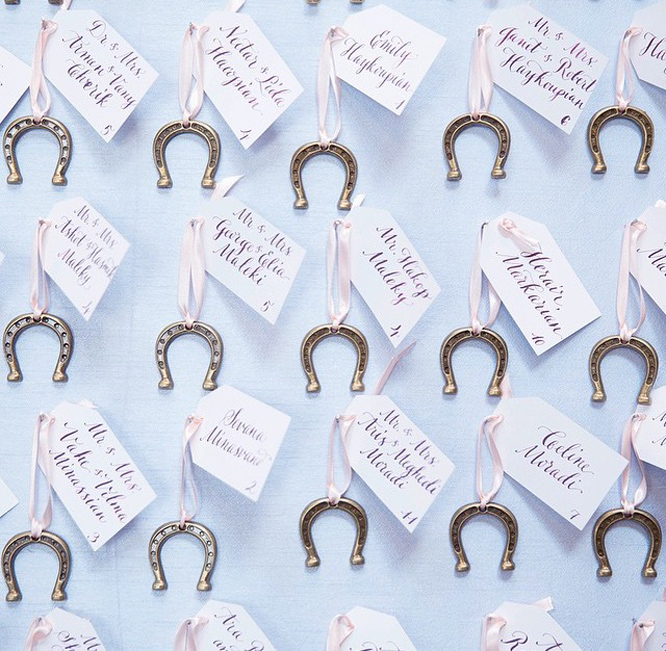 truly.madly.ink. horseshoe favors
