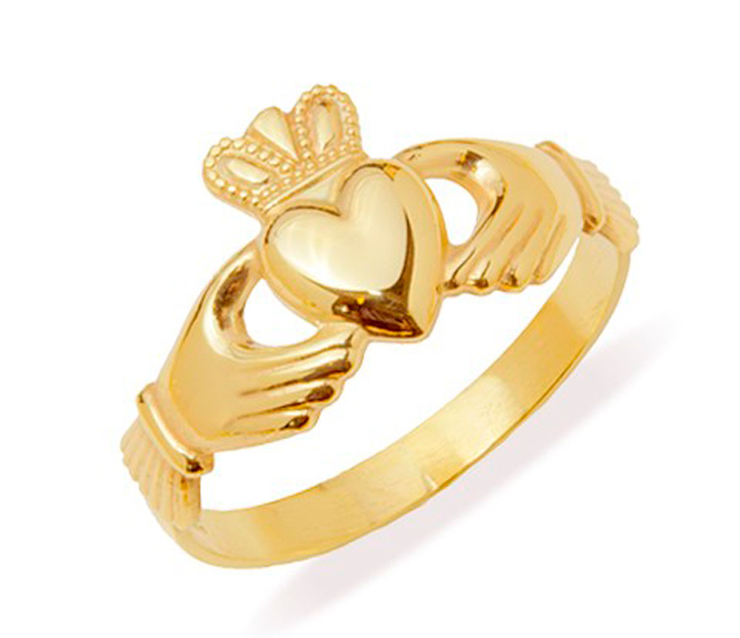 Claddagh ring 