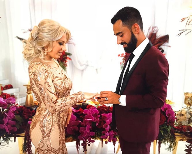 Featured Proposal: Saro & Lia